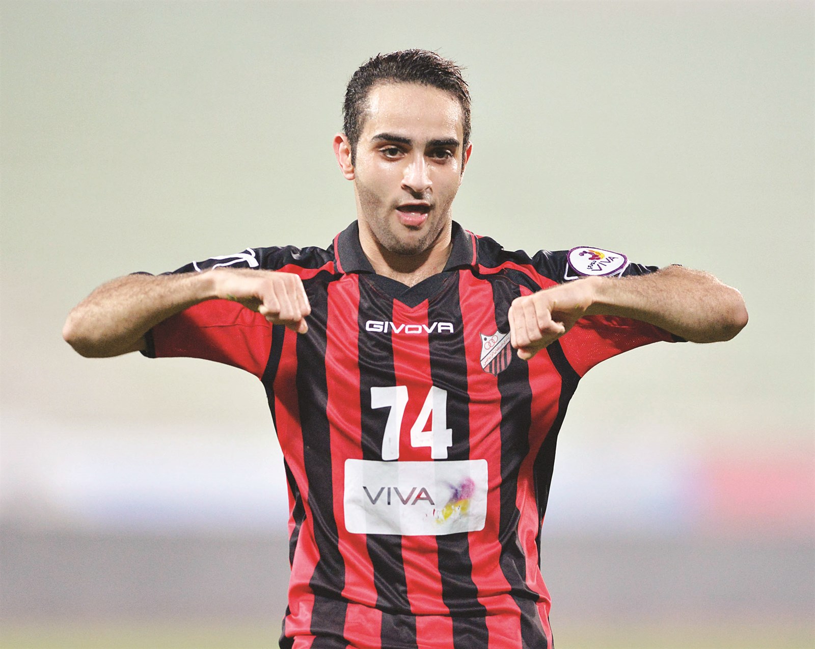 u0639u0645u0631u0648 u0639u0628u062fu0627u0644u0641u062au0627u062d... u0645u064fu0637u0627u0644u0628 u0628u0627u0644u0627u0646u0635u0627u062a u0625u0644u0649 u0635u0648u062a u0627u0644u0639u0642u0644