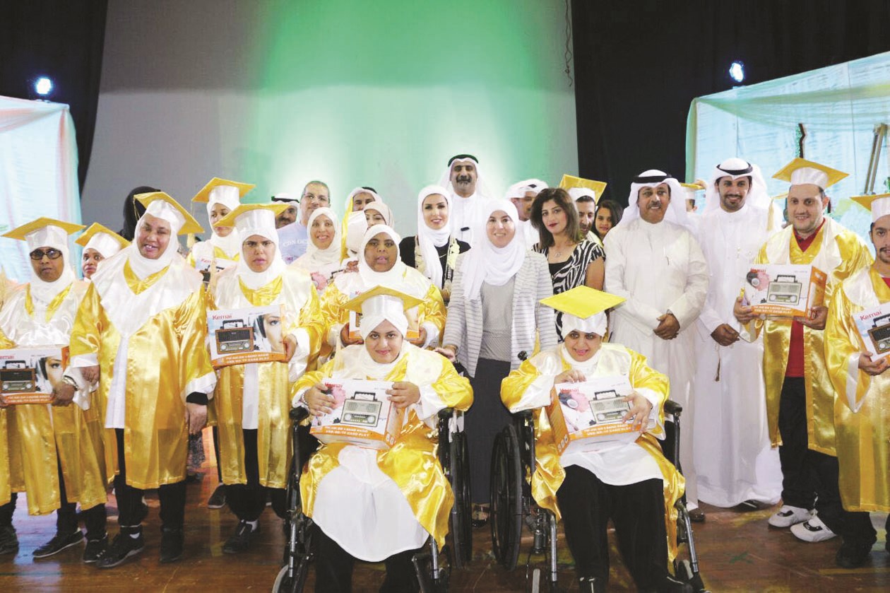 u062cu0627u0646u0628 u0645u0646 u0627u0644u062du0641u0644