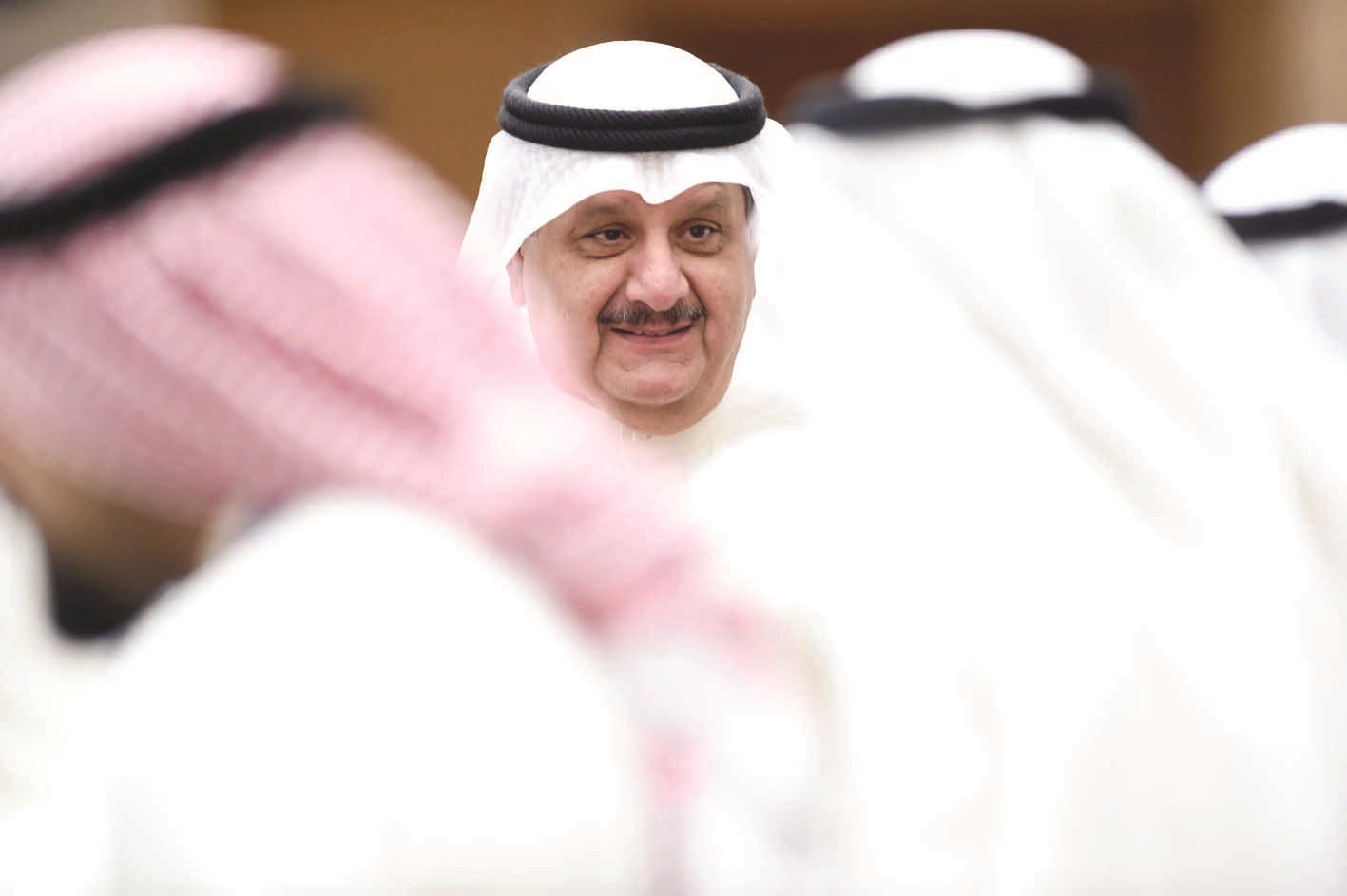 الكندري ... بين نائبين