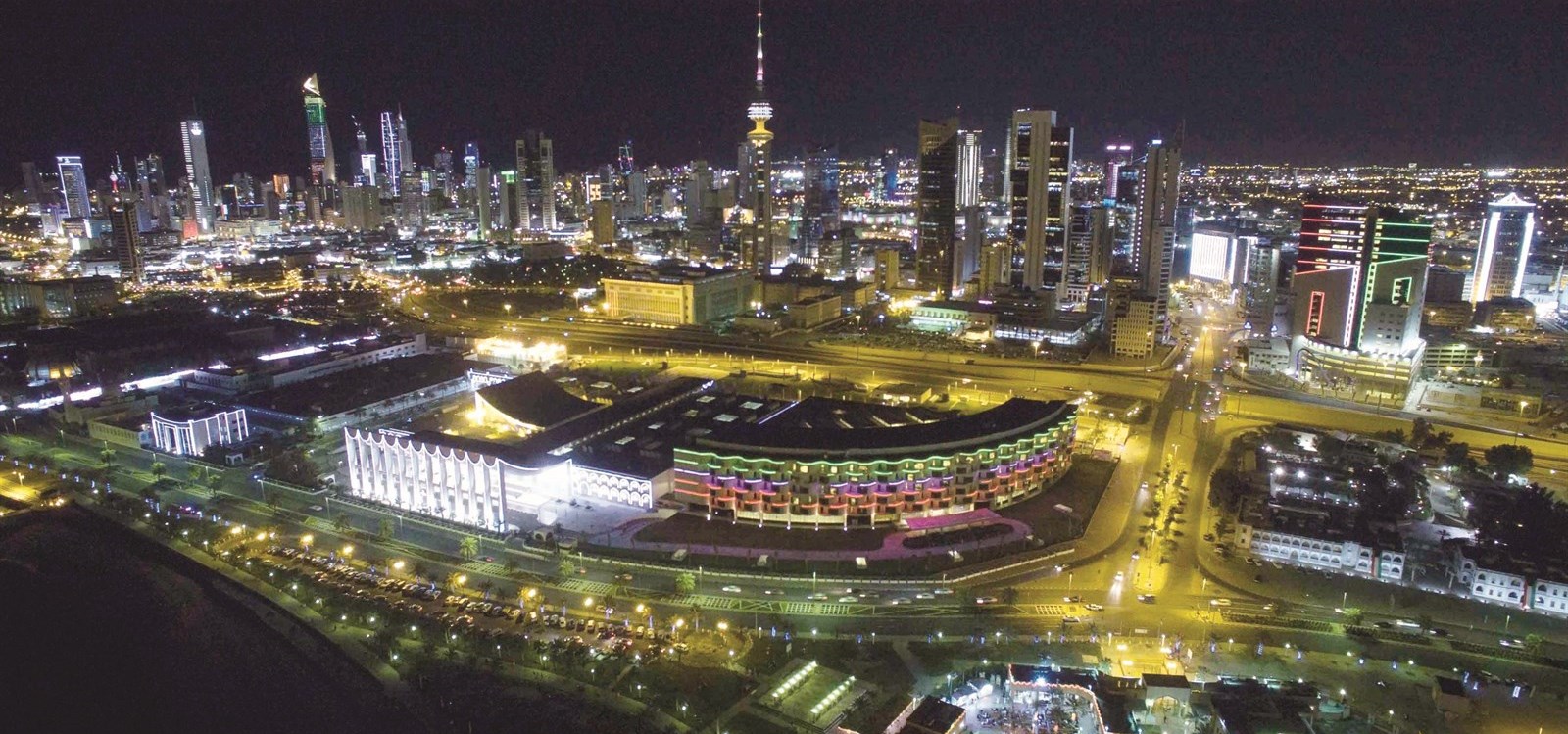 «مبنى صباح الأحمد» تحفة معمارية