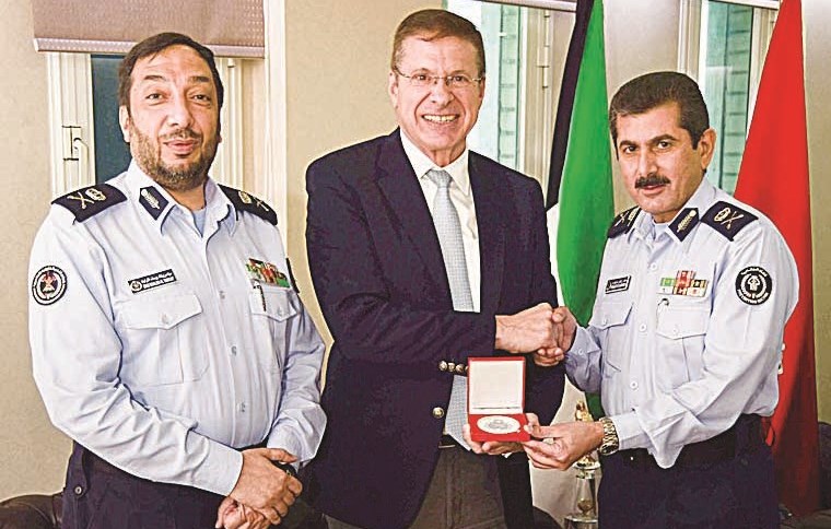 u0627u0644u0645u0643u0631u0627u062f u0645u0643u0631u0645u0627u064b u0645u062fu064au0631 u0645u0643u062au0628 u062cu0645u0639u064au0629 u0627u0644u0633u0644u0627u0645u0629 u0645u0646 u0627u0644u062du0631u064au0642 u0641u064a u0627u0644u0634u0631u0642 u0627u0644u0623u0648u0633u0637