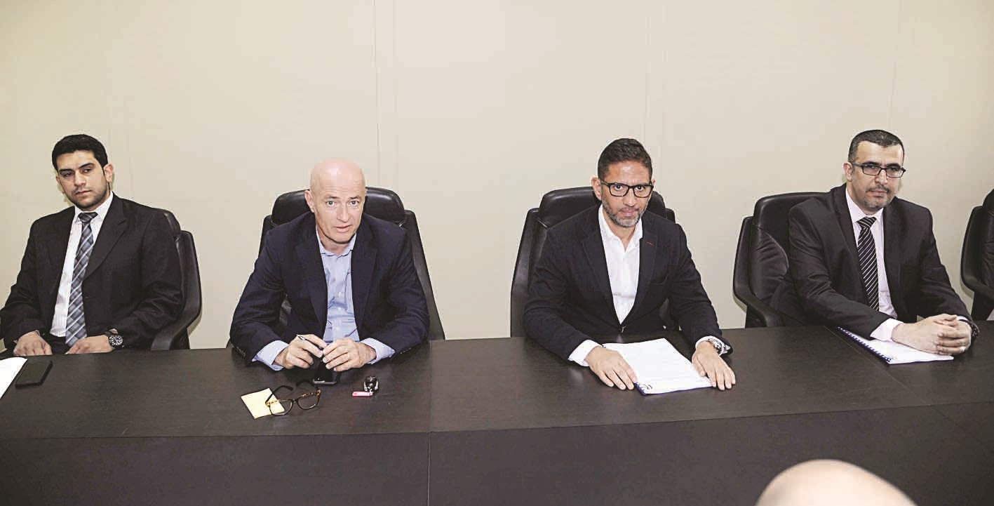 u0627u0644u062fu0639u064au062c u0645u062au0631u0626u0633u0627u064b u0627u0644u0639u0645u0648u0645u064au0629 (u062au0635u0648u064au0631 u0643u0631u0645 u0630u064au0627u0628)