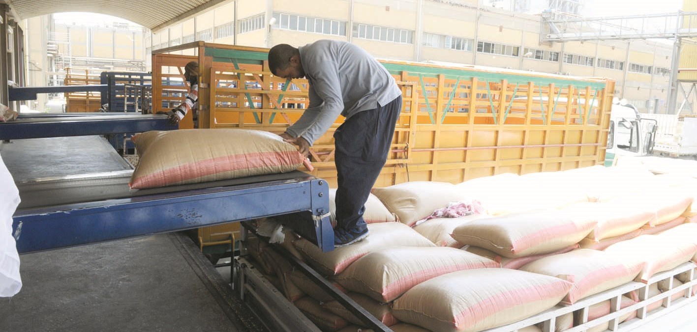 نقل منتجات الشركة بسيارات المستهلكين