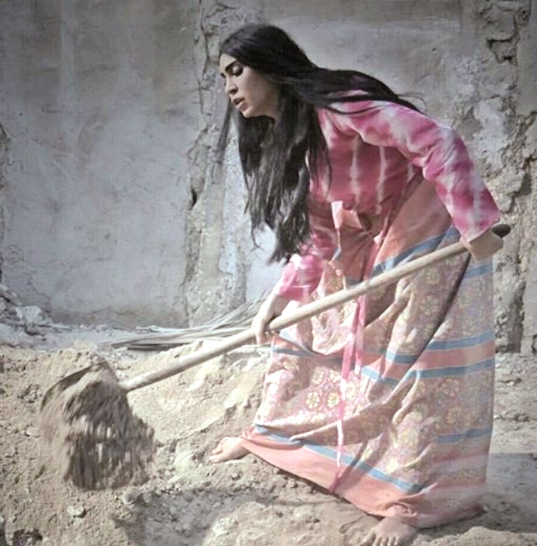 u0635u0648u0631u0629 u0641u0627u0637u0645u0629 u0639u0628u062fu0627u0644u0631u062du064au0645 u0627u0644u062au064a u0623u062bu0627u0631u062a u0644u063au0637u0627u064b