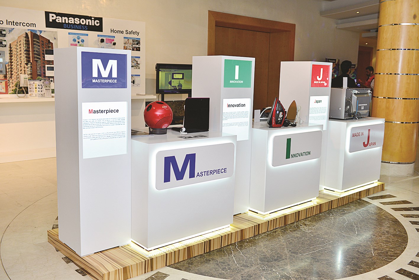 تلبية متطلّبات العملاء كافة