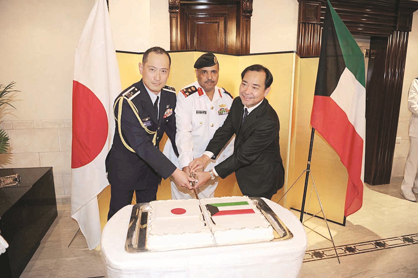 u0642u0635 u0643u064au0643u0629 u0627u0644u062du0641u0644    (u062au0635u0648u064au0631 u0637u0627u0631u0642 u0639u0632 u0627u0644u062fu064au0646)