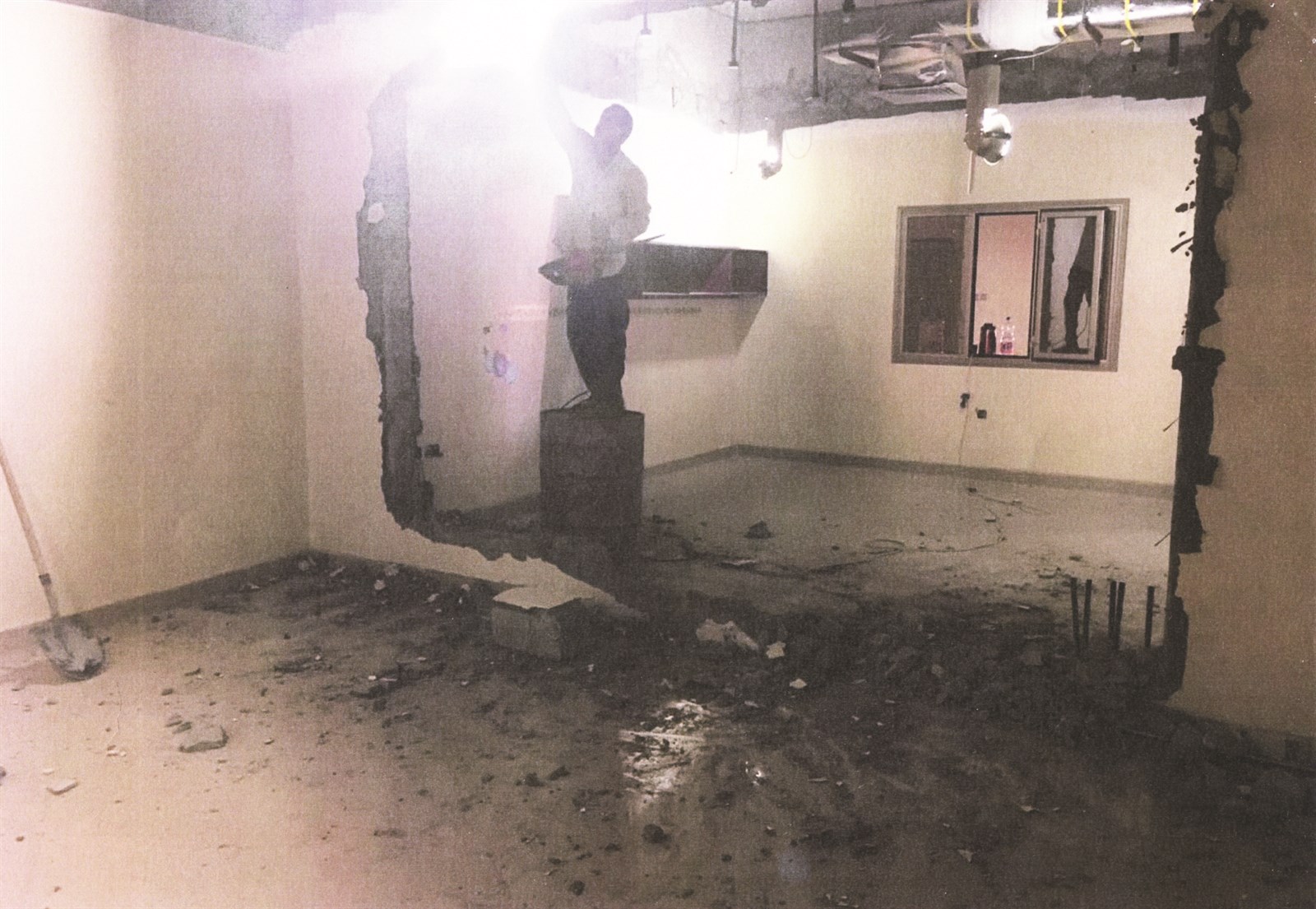 الأعمال على قدم وساق لتجهيزالبيت العائلي