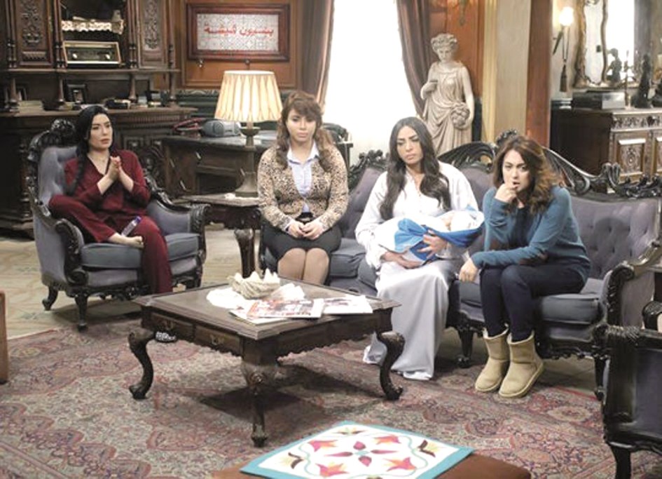 مروى في مشهد من فيلم «اللي اختشوا ماتوا»