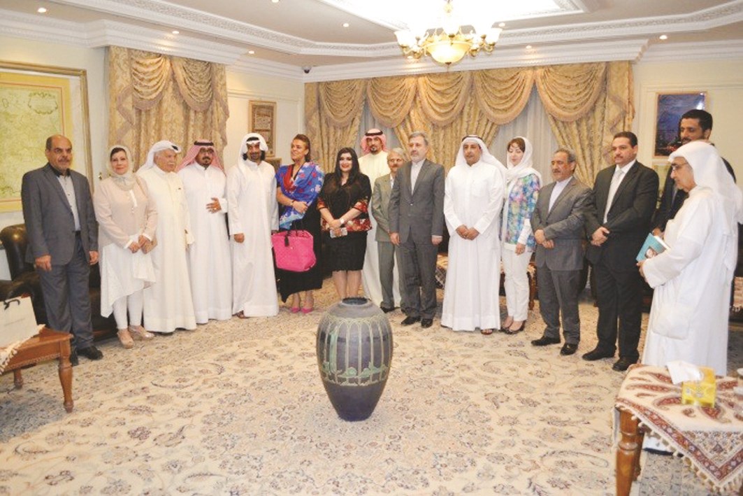 u0627u0644u0634u0639u0631u0627u0621 u0627u0644u0645u0634u0627u0631u0643u0648u0646 u0641u064a u0627u0644u0623u0645u0633u064au0629