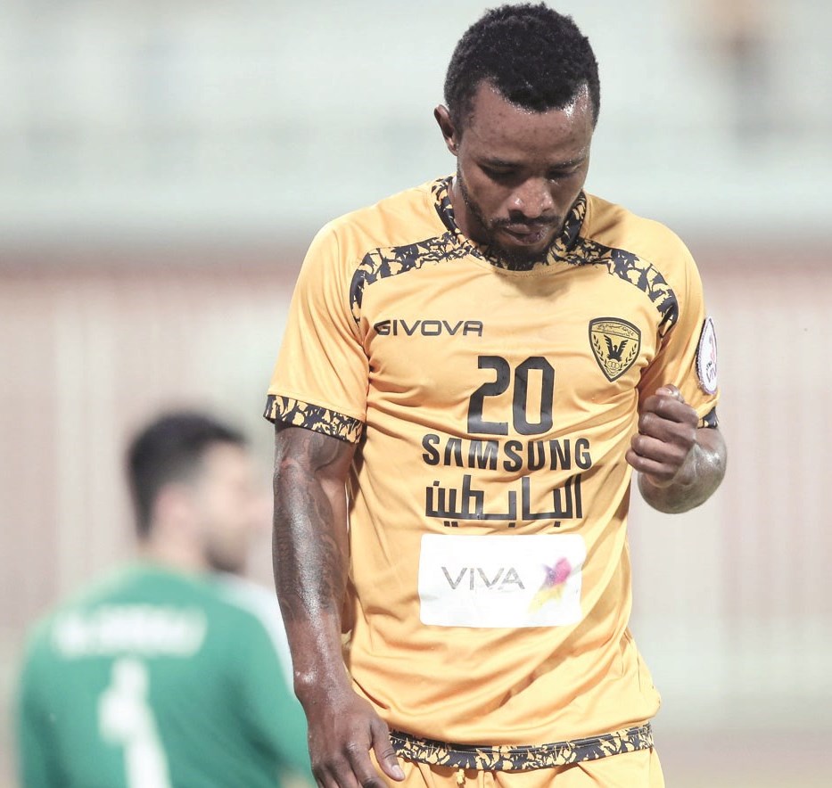 u0627u0644u063au064au0646u064a u0633u064au062fu0648u0628u0627 u0633u0627u0645u0648u0627u0647 u062cu0627u0647u0632 u0644u0645u0648u0627u0635u0644u0629 u0627u0644u0645u0634u0648u0627u0631 u0645u0639 u0627u0644u0642u0627u062fu0633u064au0629  (u0627u0644u0623u0632u0631u0642 u062fu0648u062a u0643u0648u0645)