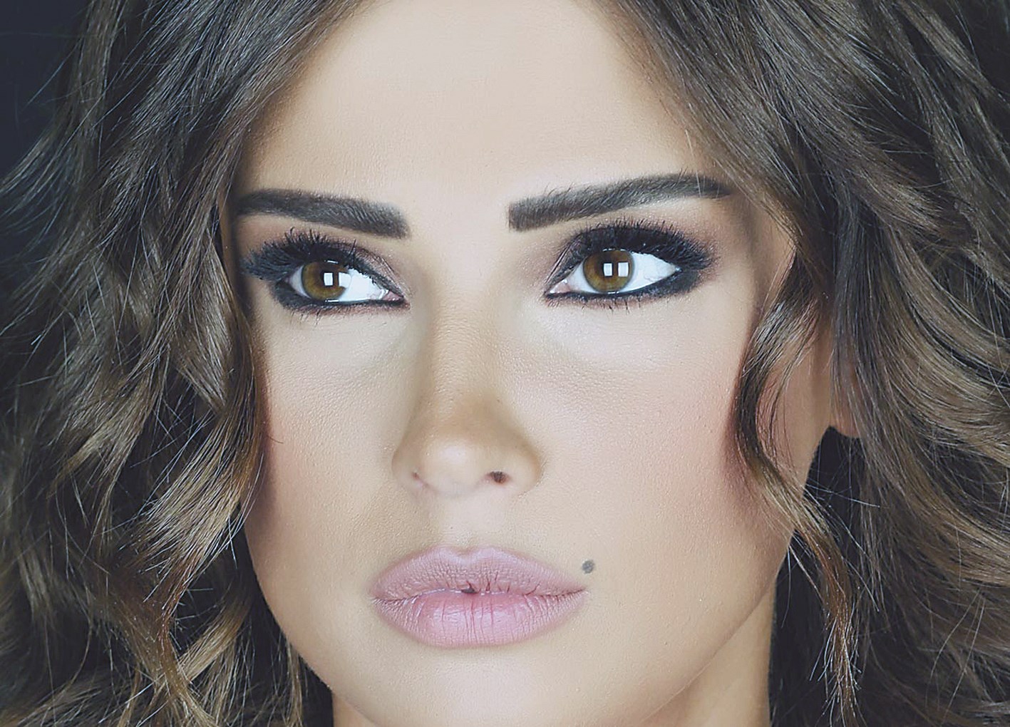 u062fu064au0627u0646u0627 u0641u0627u062eu0648u0631u064a