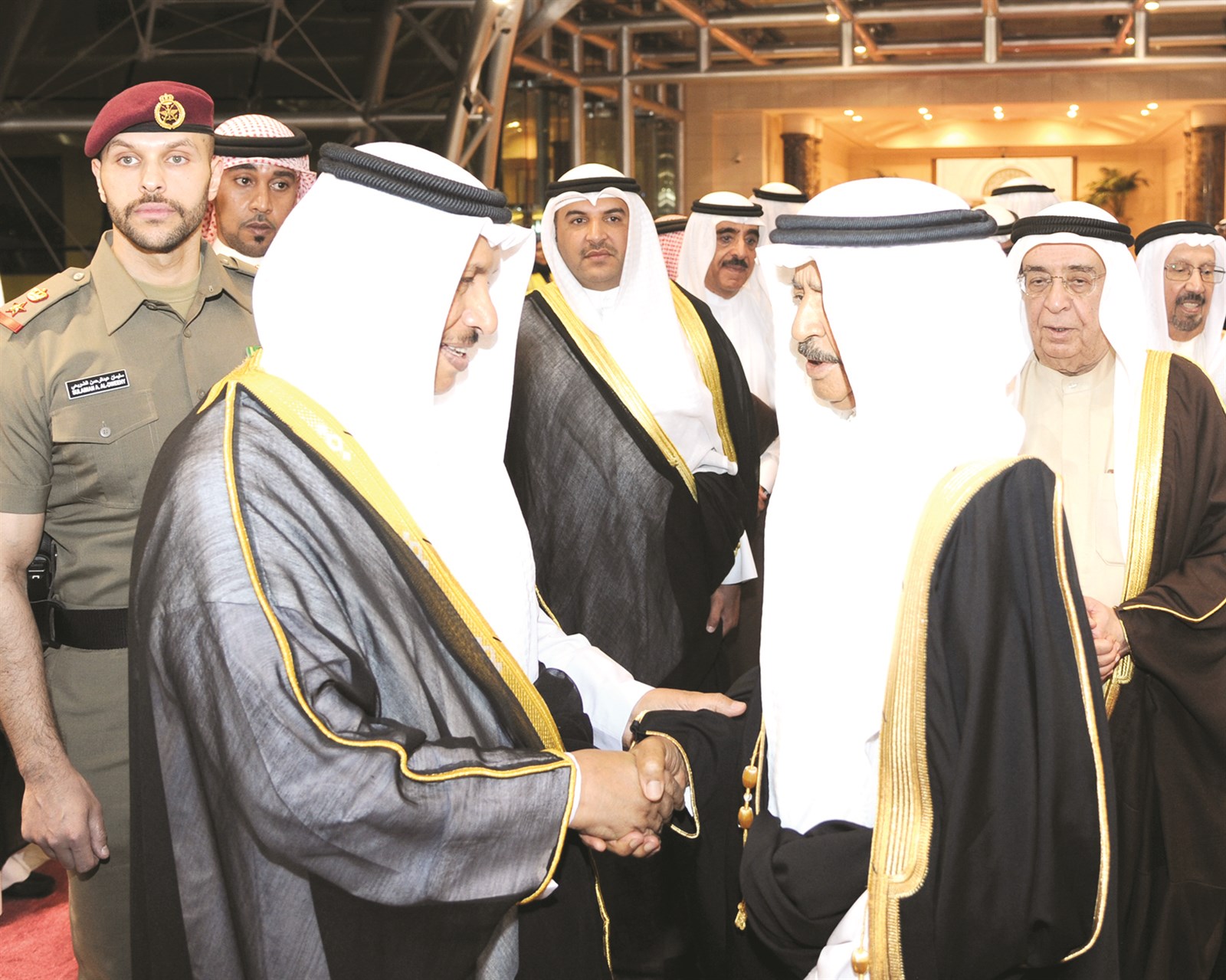 خليفة بن سلمان مودّعاً جابر المبارك