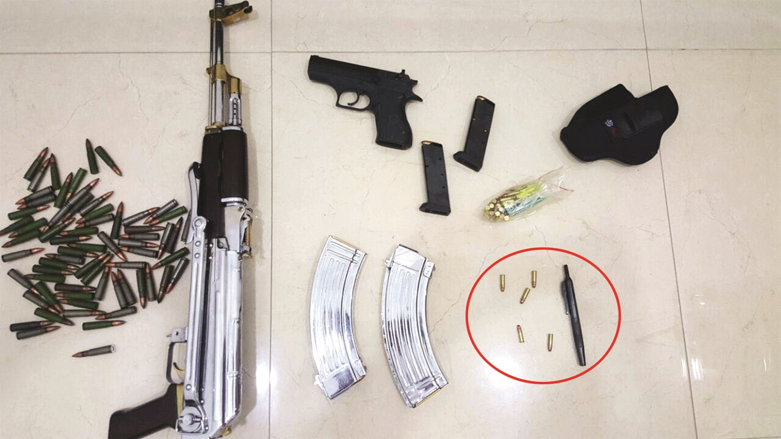 u0627u0644u0623u0633u0644u062du0629 u0648u0627u0644u0630u062eu0627u0626u0631 u0627u0644u062au064a u0636u0628u0637u062a (u0648u0641u064a u0627u0644u062fu0627u0626u0631u0629) u0627u0644u0645u0633u062fu0633 u0627u0644u0642u0644u0645