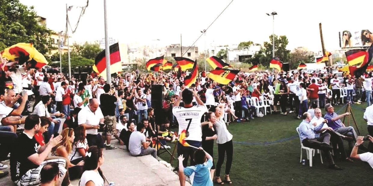 u0627u0644u062cu0645u0627u0647u064au0631 u0627u0644u0644u0628u0646u0627u0646u064au0629 u0627u0644u0639u0627u0634u0642u0629 u0644u0623u0644u0645u0627u0646u064au0627 u0627u0633u062au0639u062fu062a u0645u0628u0643u0631u0627u064b u0644u0645u062au0627u0628u0639u0629 u0627u0644u0645u0628u0627u0631u0627u0629 u0627u0644u0623u0648u0644u0649 u0623u0645u0627u0645 u0623u0648u0643u0631u0627u0646u064au0627