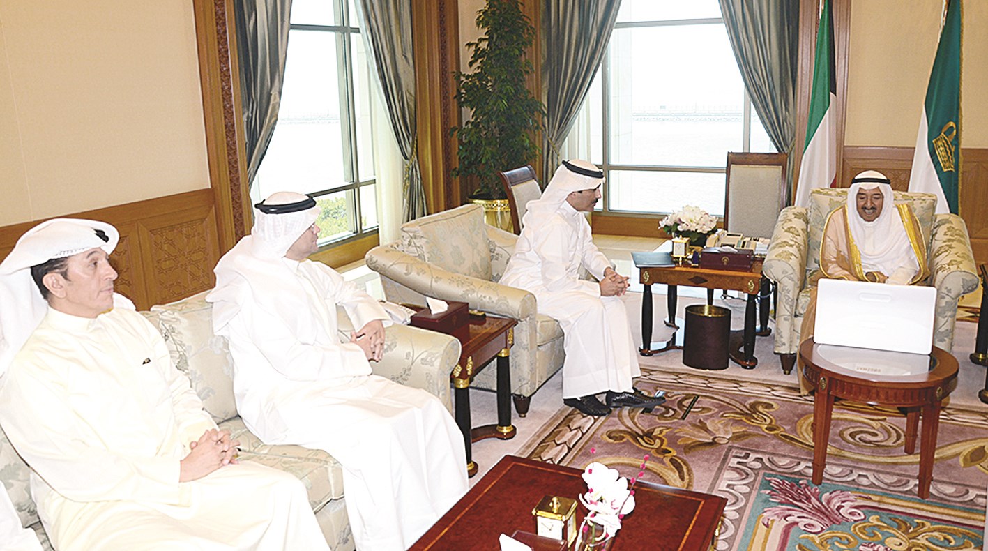 ... ويدشن مركز الجواد العربي