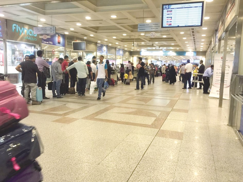 طوابير طويلة