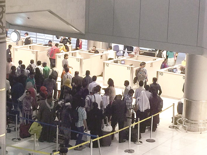 u062au0643u062fu0633 u0623u0645u0627u0645 u0627u0644u0643u0627u0648u0646u062au0631u0627u062a u0627u0644u062eu0627u0644u064au0629 u0645u0646 u0645u0648u0638u0641u064au0647u0627