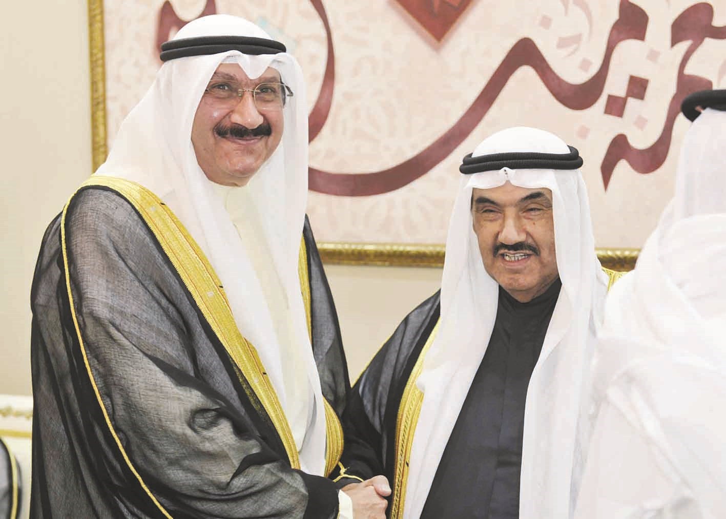 سالم عبدالعزيز يهنئ