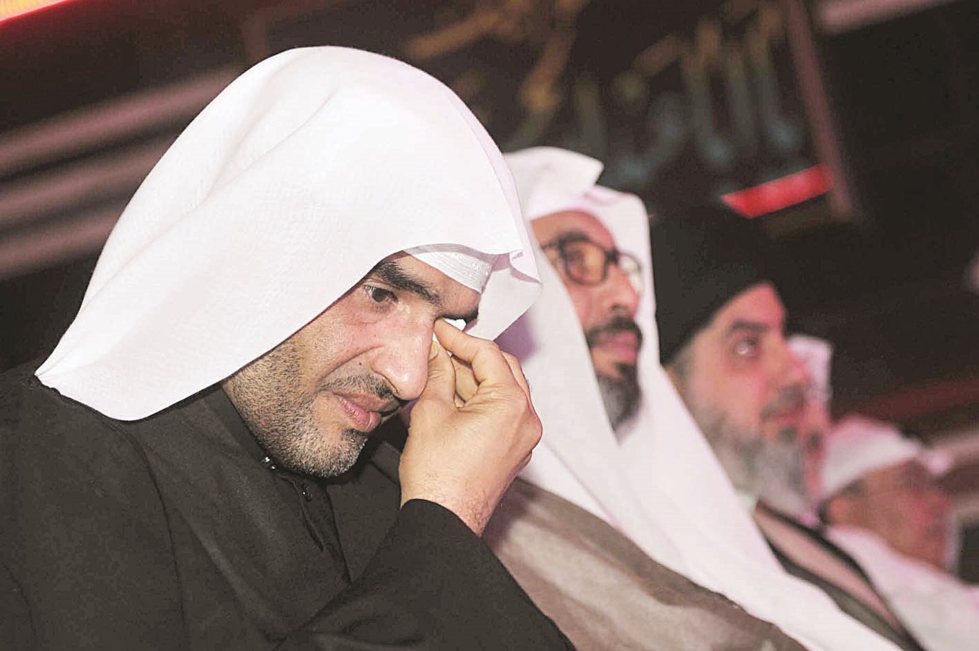 ذكراهم أحيت الحنين اليهم