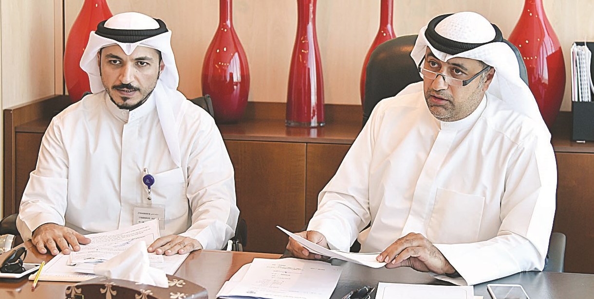 u0628u0648u062eu0645u0633u064au0646 u0645u062au0631u0626u0633u0627u064b u0627u0644u0627u062cu062au0645u0627u0639 (u062au0635u0648u064au0631 u0637u0627u0631u0642 u0639u0632u0627u0644u062fu064au0646)