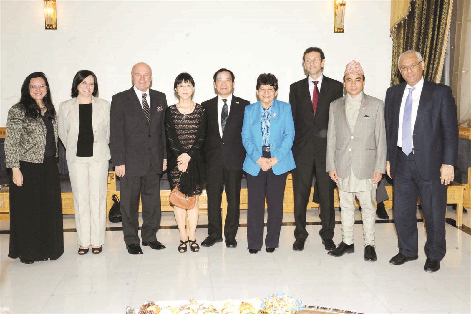 u0631u0634u0627 u0627u0644u0635u0628u0627u062d u0645u062au0648u0633u0637u0629 u0633u0641u0631u0627u0621 u0648u062fu064au0628u0644u0648u0645u0627u0633u064au064au0646 (u062au0635u0648u064au0631 u0643u0631u0645 u0630u064au0627u0628)