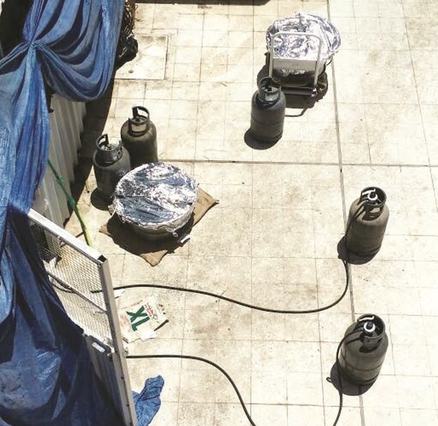 u0633u0644u0646u062fu0631u0627u062a u0627u0644u063au0627u0632 u0648u00abu062cu062fu0631u0627u0646u00bb u0641u064a u062du0648u0634 u0627u0644u0645u0646u0632u0644