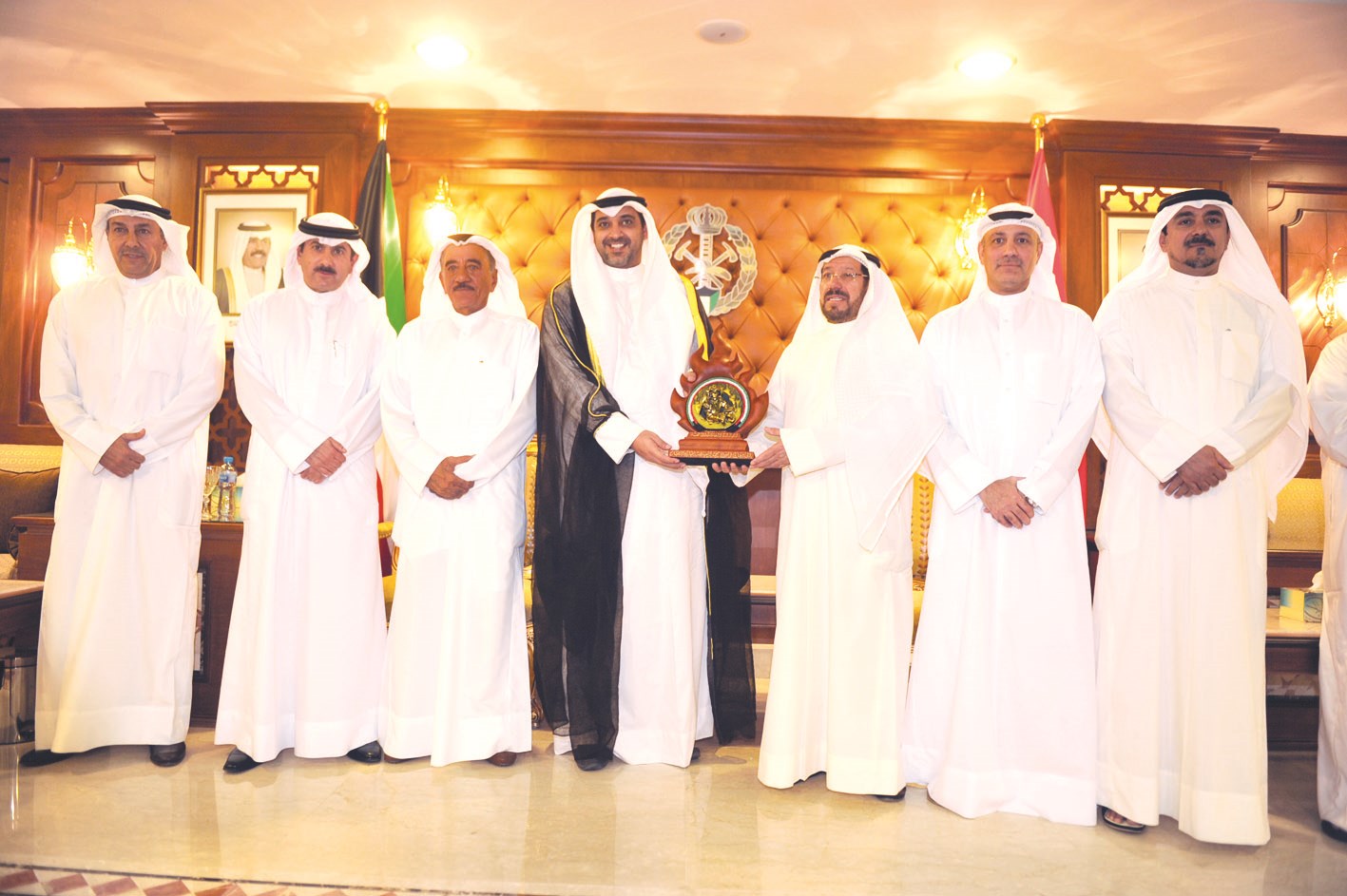 u0627u0644u0623u0646u0635u0627u0631u064a u0645u0643u0631u0645u0627u064b u0627u0644u0639u0628u062fu0627u0644u0644u0647 u0641u064a u062du0636u0648u0631 u0642u064au0627u062fu0627u062a u00abu0627u0644u0625u0637u0641u0627u0621u00bb