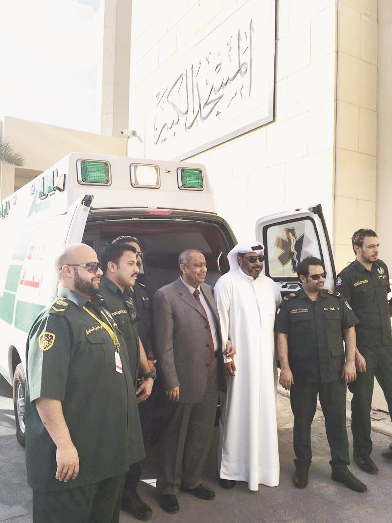 السهلاوي متفقداً الاستعدادات في المسجد الكبير