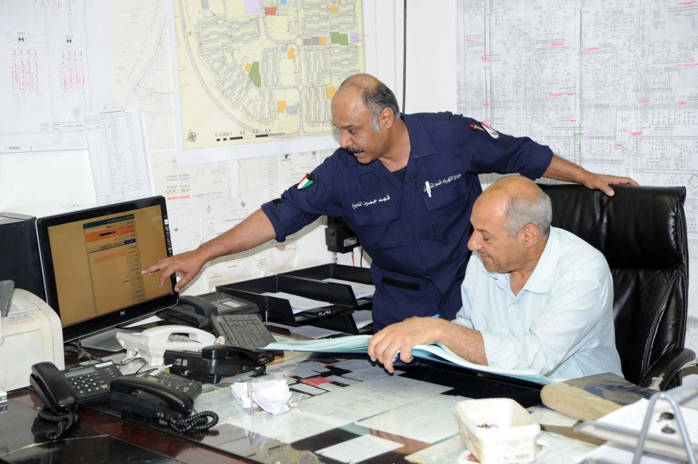 استقبال الشكاوى والتبليغ بها