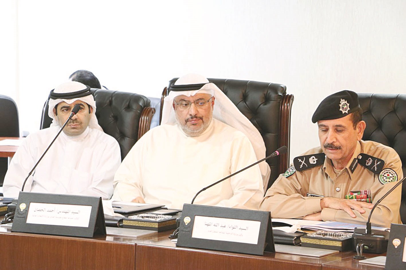 u0645u0645u062bu0644u0627 u0648u0632u0627u0631u062au064a u0627u0644u062fu0627u062eu0644u064au0629 u0648u0627u0644u0623u0634u063au0627u0644 u0639u0628u062fu0627u0644u0644u0647 u0627u0644u0645u0647u0646u0627 u0648u0623u062du0645u062f u0627u0644u062du0635u0627u0646 u062eu0644u0627u0644 u0645u0634u0627u0631u0643u062au0647u0645u0627 u0641u064a u0627u0644u062du0648u0627u0631