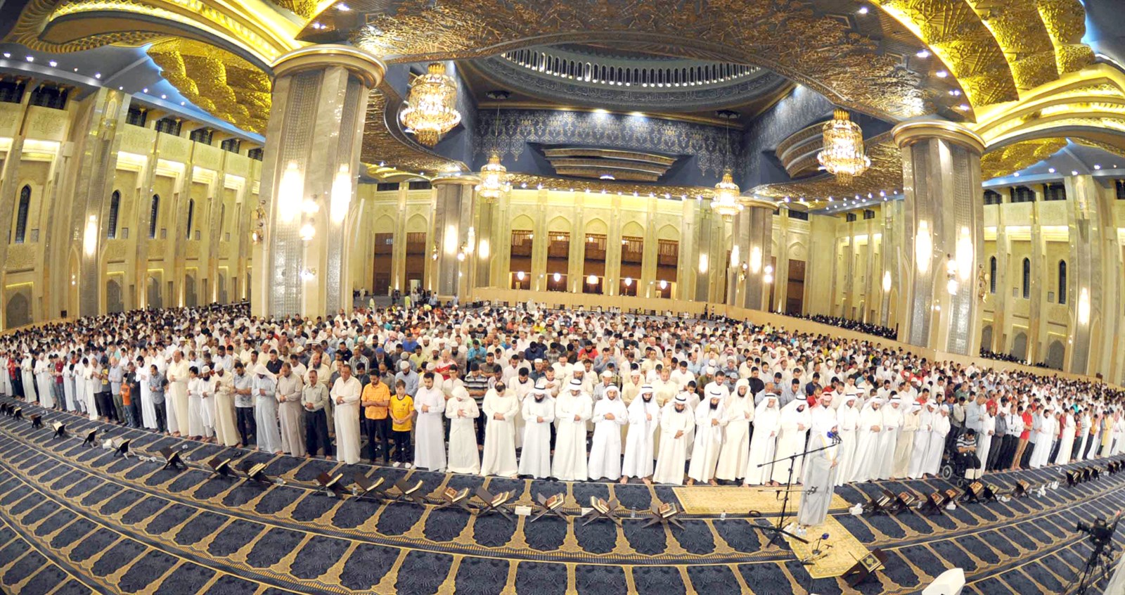 u0627u0644u0639u0646u0632u064a u064au0624u0645 u0627u0644u0645u0635u0644u064au0646 u0627u0644u0630u064au0646 u0644u0645 u064au0645u0644u0623 u0639u062fu062fu0647u0645 u0627u0644u0645u0633u062cu062f u0628u0639u062f      (u062au0635u0648u064au0631 u0637u0627u0631u0642 u0639u0632u0627u0644u062fu064au0646)