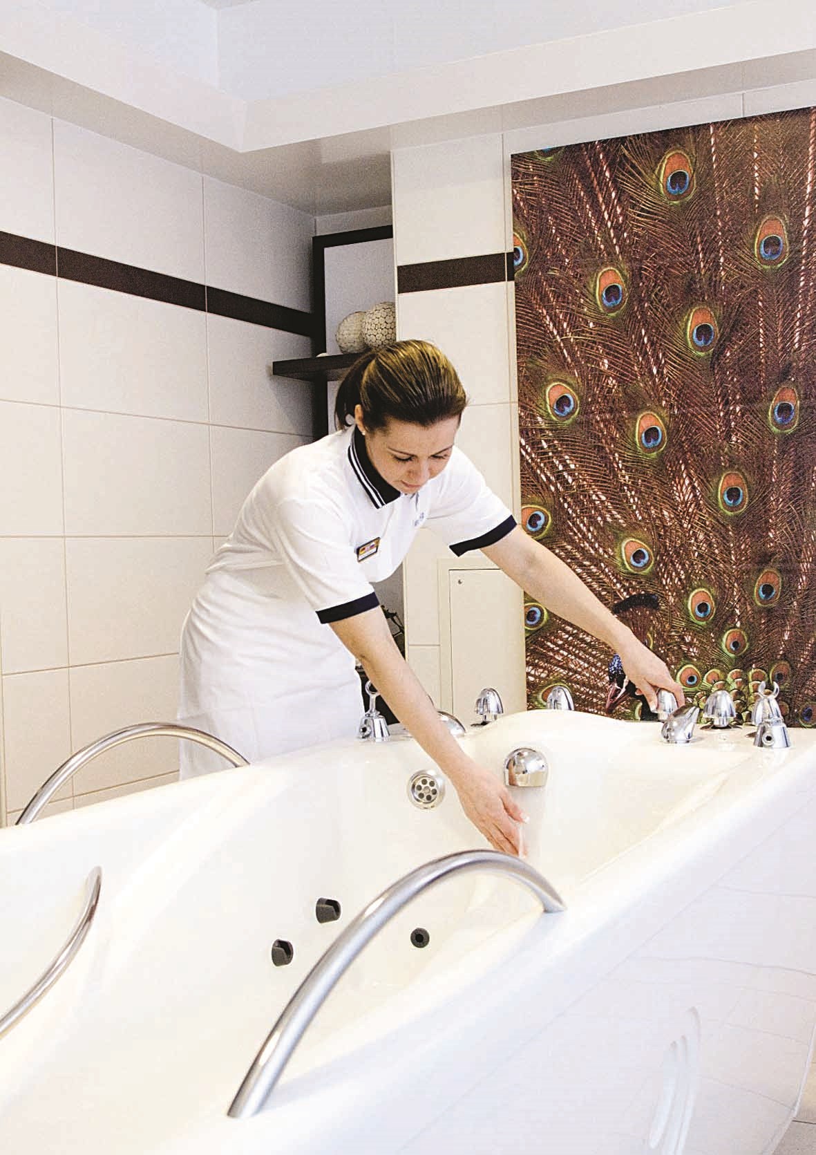 جانب من العلاجات المائية الحارة