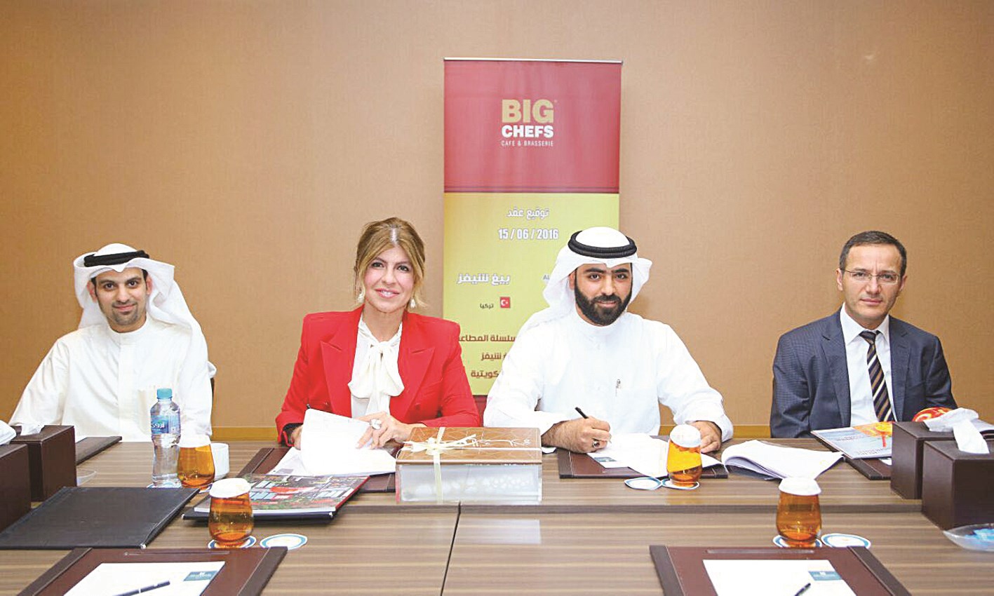 u0627u0644u0633u0644u0645u0627u0646 u0648u0633u064au0632u0631u064au0644u064a u062eu0644u0627u0644 u062au0648u0642u064au0639 u0627u0644u0639u0642u062f