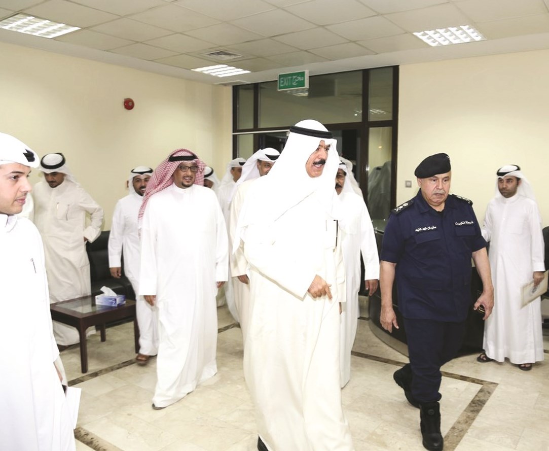 u0627u0644u062eu0627u0644u062f u0644u062fu0649 u0632u064au0627u0631u062au0647 u0625u062fu0627u0631u0629 u0645u0643u0627u0641u062du0629 u0627u0644u0645u062eu062fu0631u0627u062a u0628u0631u0641u0642u0629 u0627u0644u0648u0643u064au0644 u0627u0644u0641u0647u062f