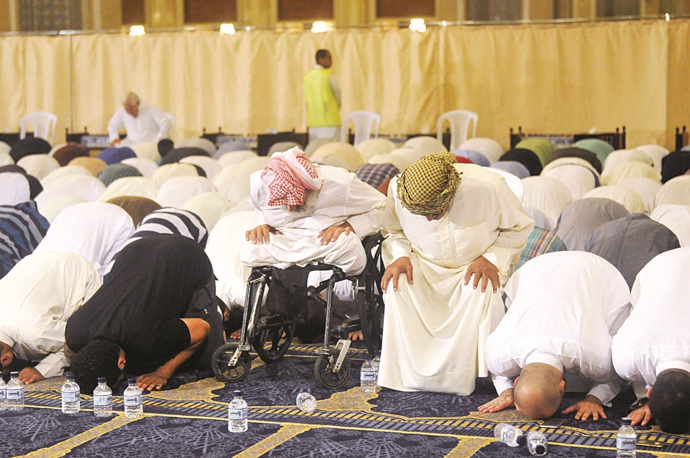 لا عوائق أمام الإصرار على مناجاة الله