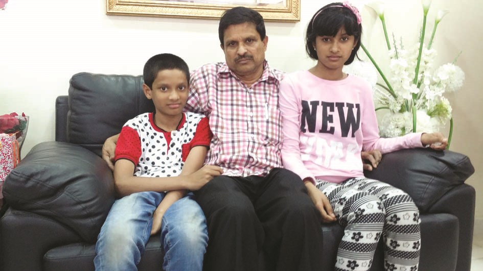 ابنا وزوج المتوفاة