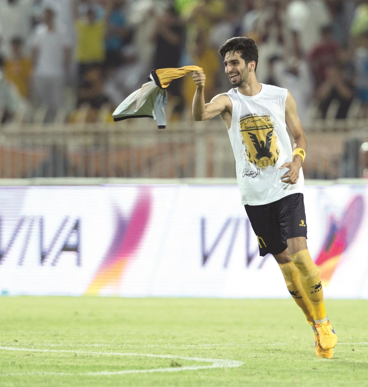 u0641u0647u062f u0627u0644u0623u0646u0635u0627u0631u064a... u0647u0644 u064au062eu0644u0639 u0641u0627u0646u064au0644u0629 u0627u0644u0642u0627u062fu0633u064au0629u061f         (u0627u0644u0623u0632u0631u0642 u062fu0648u062a u0643u0648u0645)