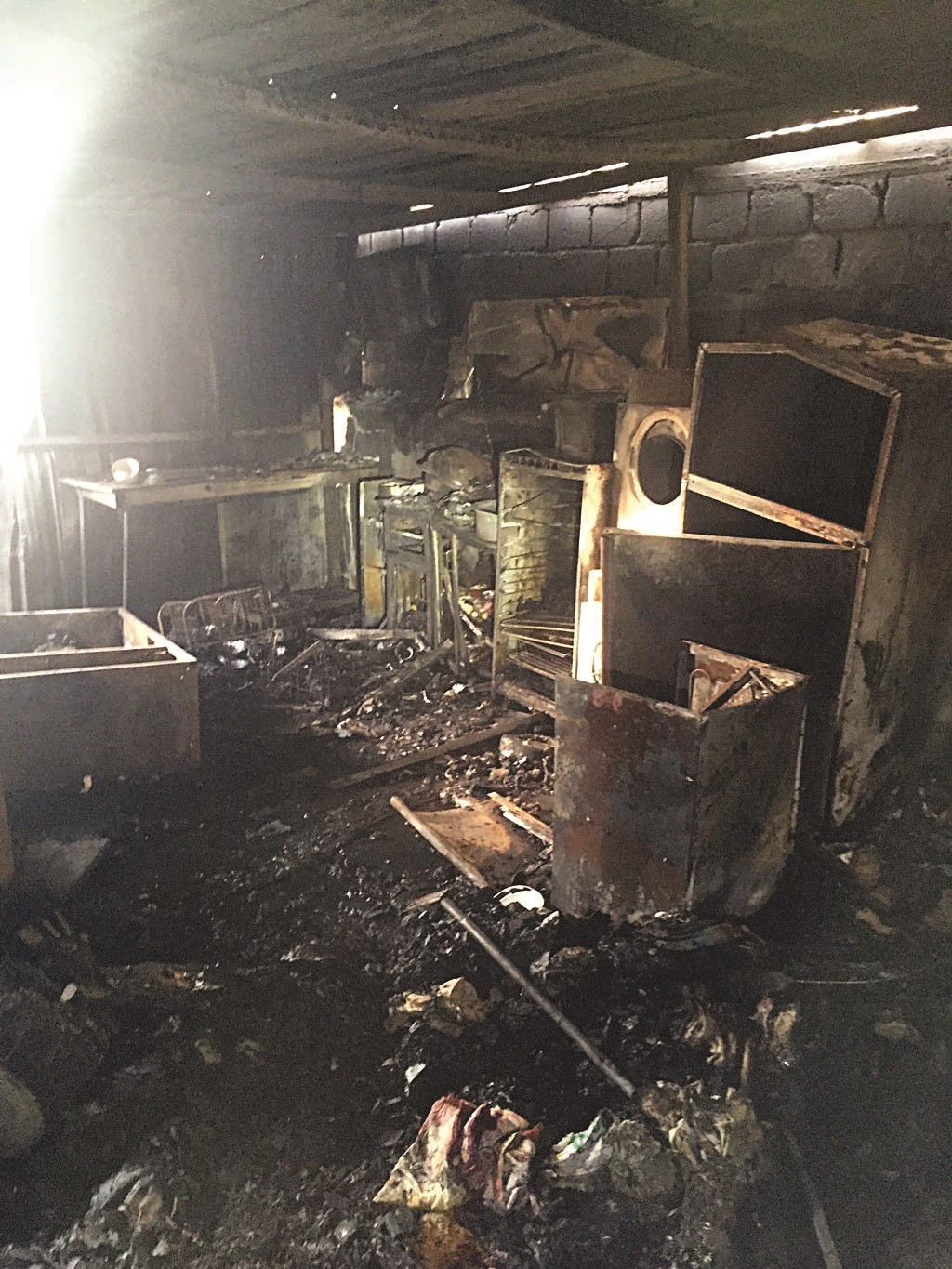 احترق كل شيء