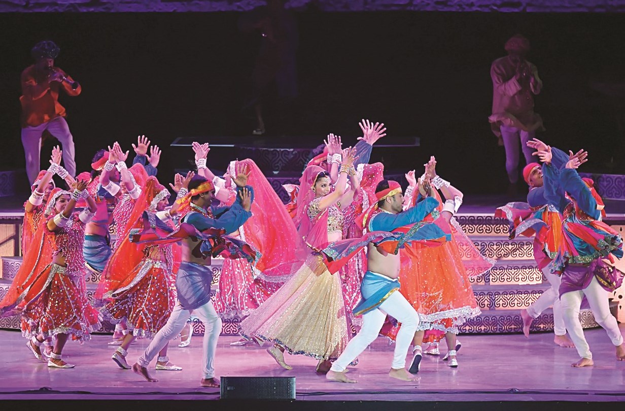 u0627u0644u0647u0646u062f u062du0627u0636u0631u0629... u0628u062au0648u0627u0628u0644u0647u0627!