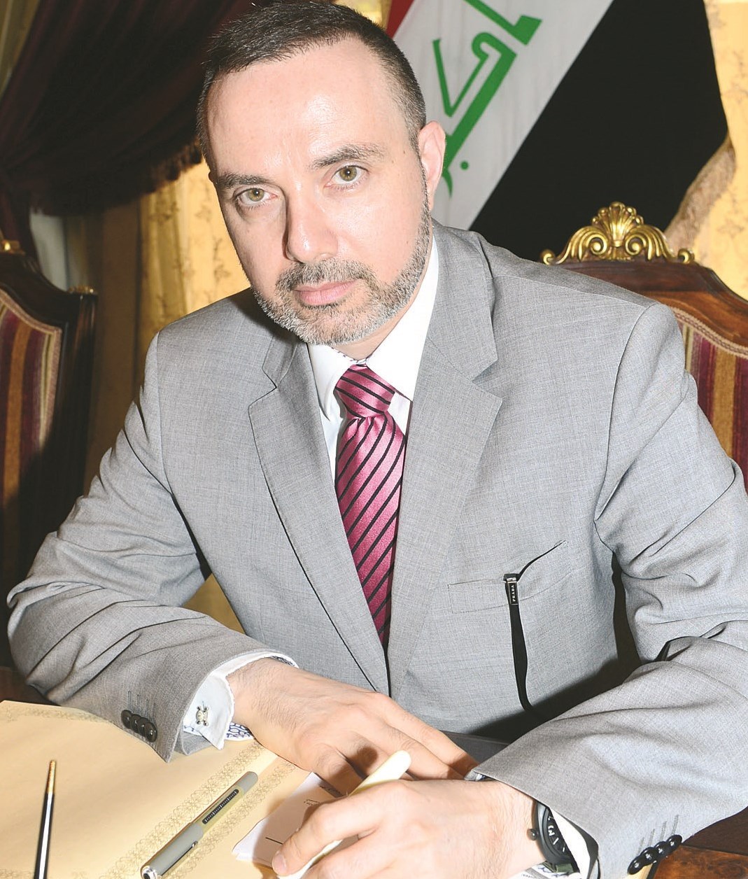 السفير الفرنسي كريستيان نخلة