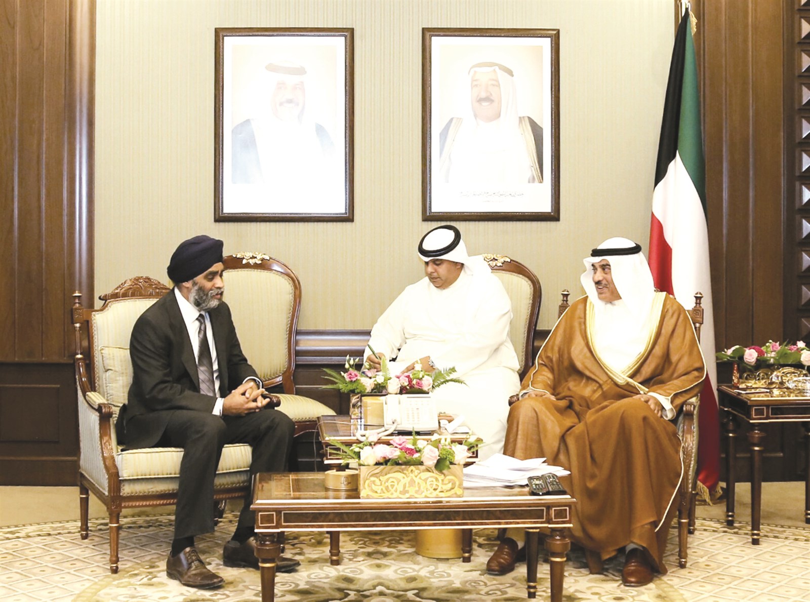 u0635u0628u0627u062d u0627u0644u062eu0627u0644u062f u0645u0633u062au0642u0628u0644u0627u064b u0648u0632u064au0631 u0627u0644u062fu0641u0627u0639 u0627u0644u0643u0646u062fu064a