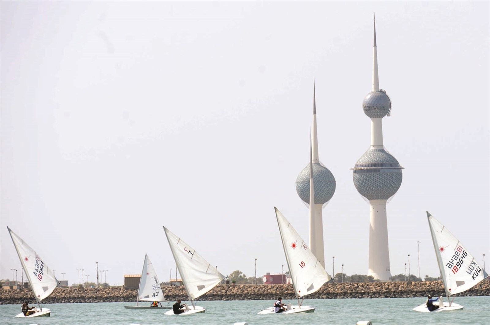 u0627u0644u0645u062au0633u0627u0628u0642u0648u0646 u064au062au062cu0647u0648u0646 u0625u0644u0649 u062eu0637 u0627u0644u0646u0647u0627u064au0629 (u062au0635u0648u064au0631 u0623u0633u0639u062f u0639u0628u062f u0627u0644u0644u0647)