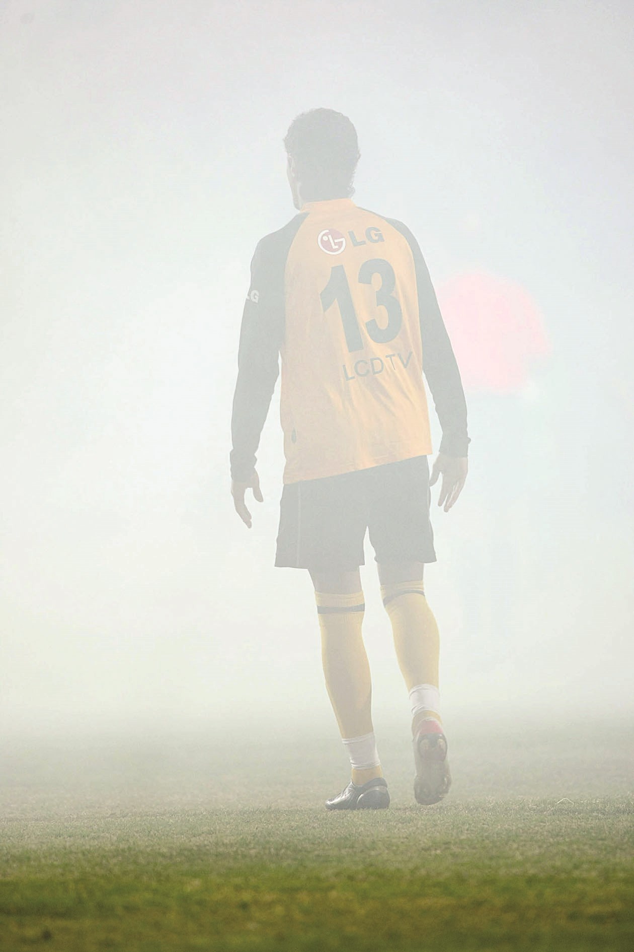 u0639u0648u062fu0629 u0627u0644u0645u0639u0627u0631u064au0646 u0625u0644u0649 u0627u0644u0642u0627u062fu0633u064au0629... u0648u0627u062du062fu0629 u0645u0646 u0627u0644u0645u0634u0627u0643u0644    (u0627u0644u0623u0632u0631u0642 u062fu0648u062a u0643u0648u0645)