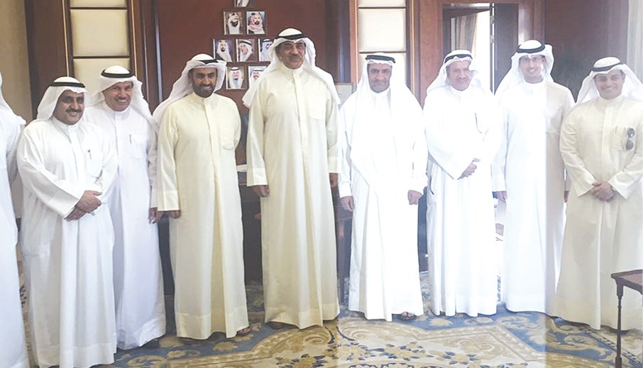 u0627u0644u0634u064au062e u0635u0628u0627u062d u0627u0644u062eu0627u0644u062f u0645u0639 u0623u0633u0627u062au0630u0629 u0627u0644u062au0627u0631u064au062e