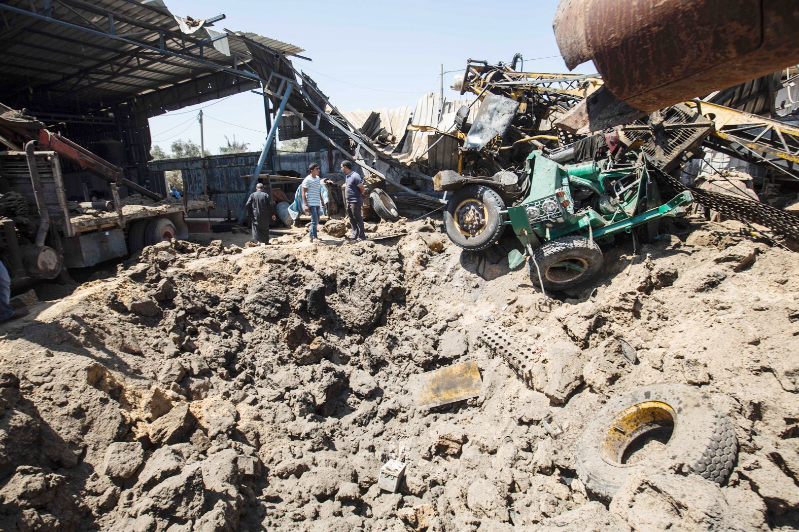 u0641u0644u0633u0637u064au0646u064au0627u0646 u064au062au0641u0642u0651u062fu0627u0646 u0623u0636u0631u0627u0631u0627u064b u062eu0644u0641u062au0647u0627 u063au0627u0631u0629 u0627u0633u0631u0627u0626u064au0644u064au0629 u0639u0644u0649 u0648u0631u0634u0629 u0644u0644u062du062fu0627u062fu0629 u0641u064a u063au0632u0629 (u0627 u0641 u0628)