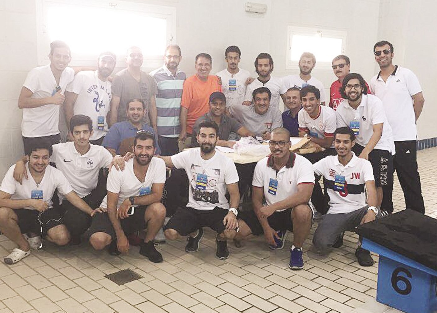 الغصاب مع الطلبة المتقدمين للاختبارات