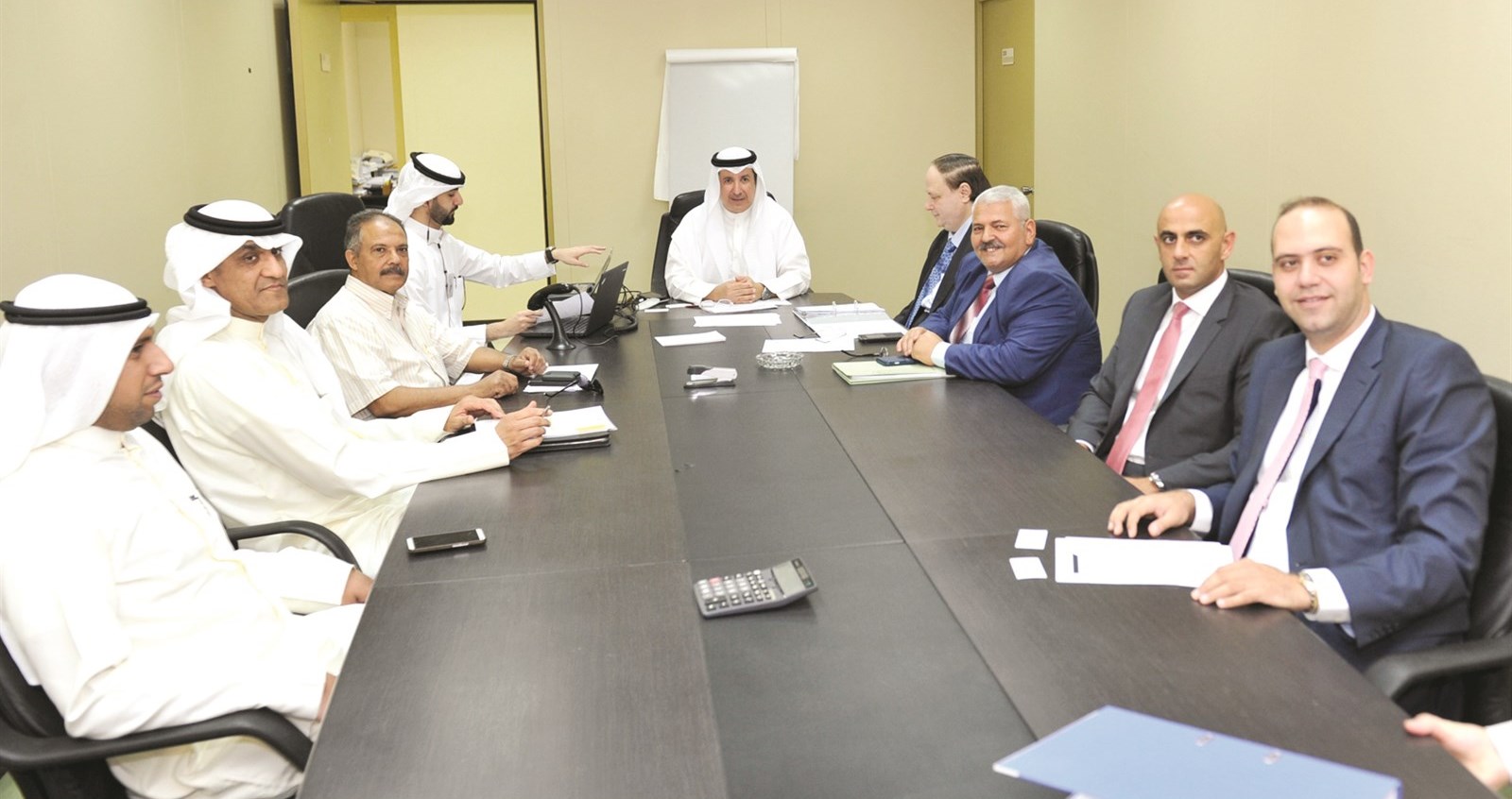 u0627u0644u062cu0631u064au0633u064a u0645u062au0631u0626u0633u0627u064b u0627u0644u0639u0645u0648u0645u064au0629 (u062au0635u0648u064au0631 u0633u0639u062f u0647u0646u062fu0627u0648u064a)