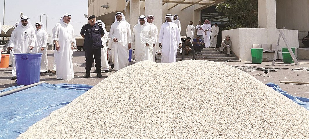 u0627u0644u0641u0631u064au0642 u0633u0644u064au0645u0627u0646 u0627u0644u0641u0647u062f u0645u062au0648u0633u0637u0627u064b u0631u062cu0627u0644 u0627u0644u0645u0643u0627u0641u062du0629 u0648u0627u0644u062cu0645u0627u0631u0643 u0648u0623u0645u0627u0645u0647u0645 u0627u0644u0643u0628u062au0627u063au0648u0646