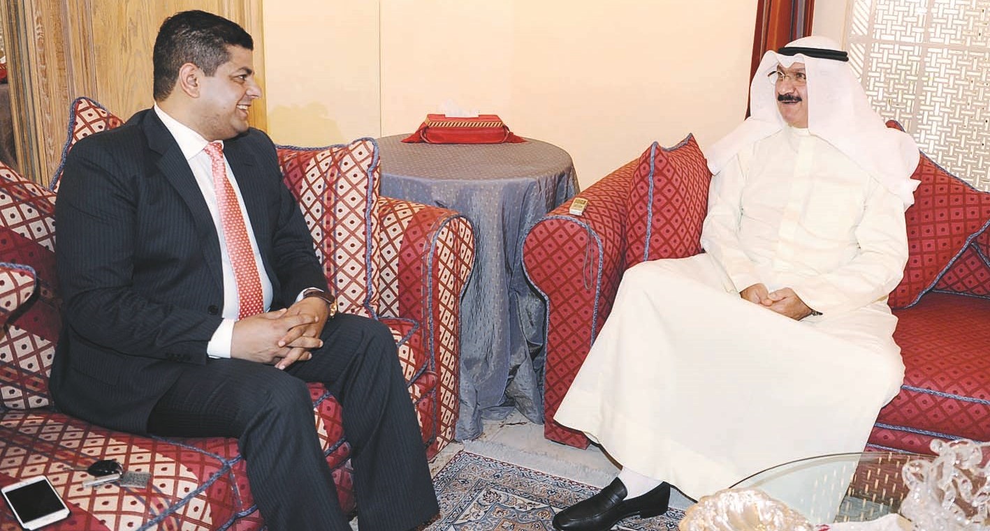 الشيخ سالم متحدثاً لـ «الراي»  (تصوير طارق عزالدين)