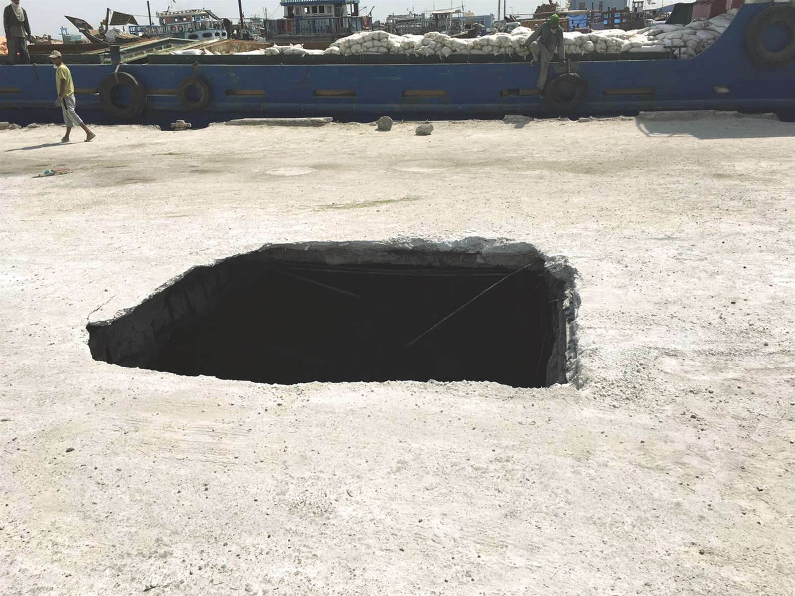 u0627u0644u062du0641u0631u0629... u062au0646u062au0638u0631 u0645u0646 u064au0631u062fu0645u0647u0627